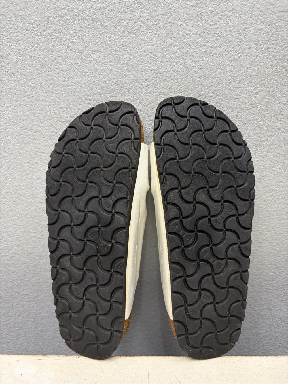 Birkenstock White Patent Leather Arizona Sandals Size 36